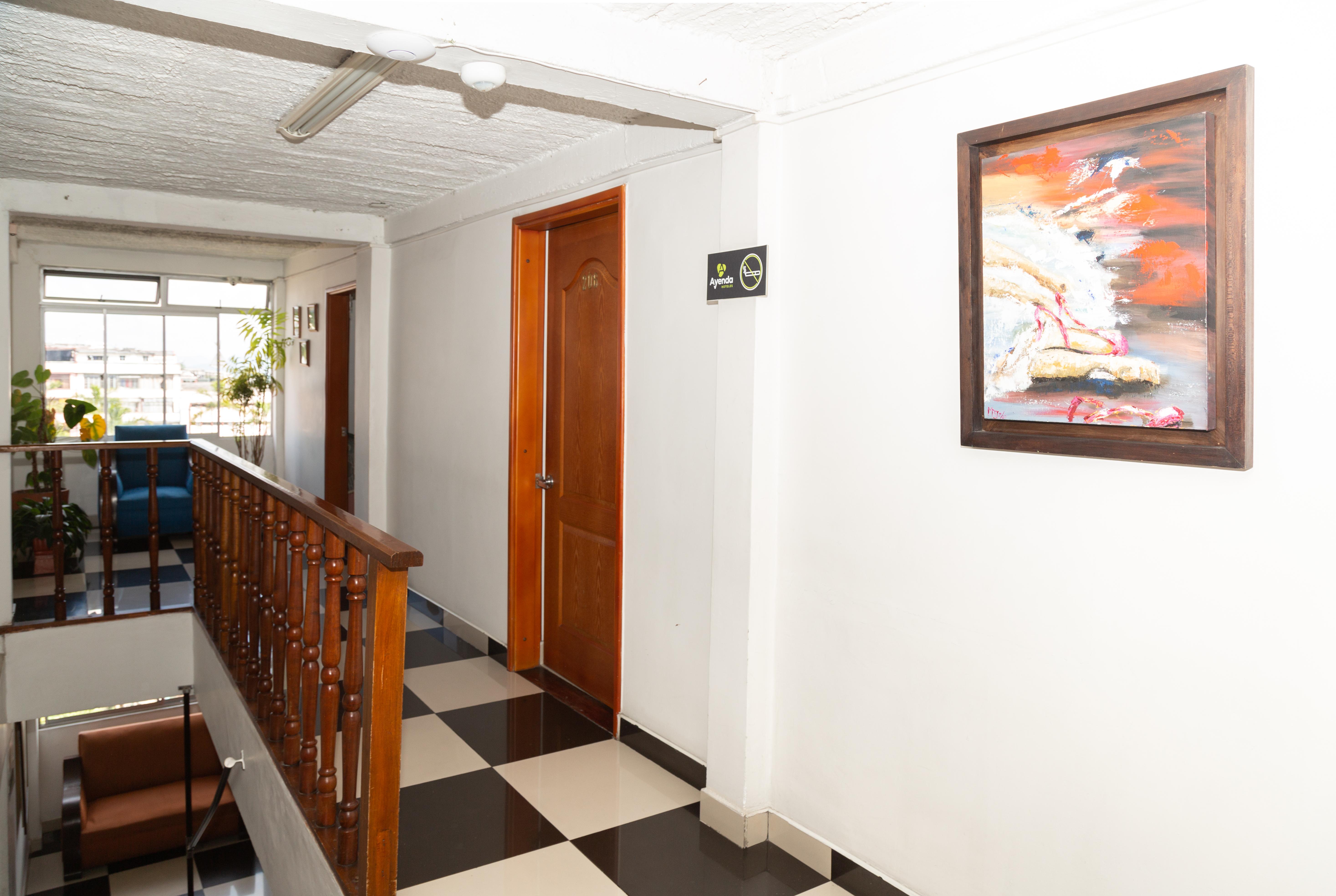Готель Ayenda 1131 Casa Valencia Манісалес Екстер'єр фото
